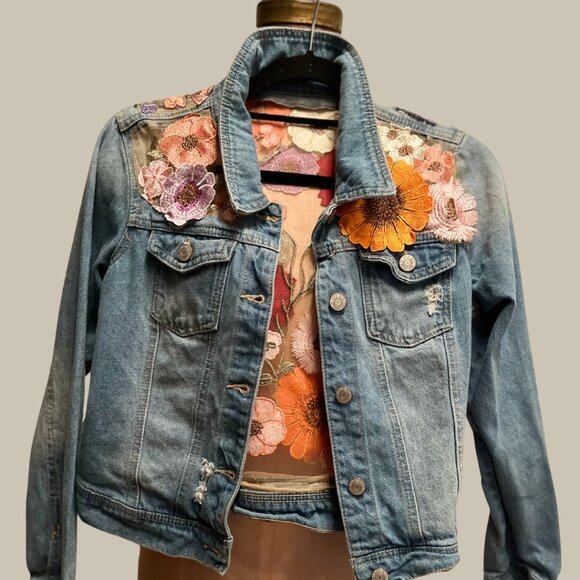 bellaBALAS Jackets & Blazers - FLOWERED JEAN JACKET